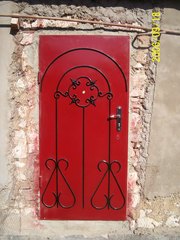 Металлические двери, решётки, ворота, кованые элементы и прочее