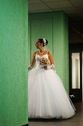 Продам свадебное платье не дорого,  людям которые решили пожениться